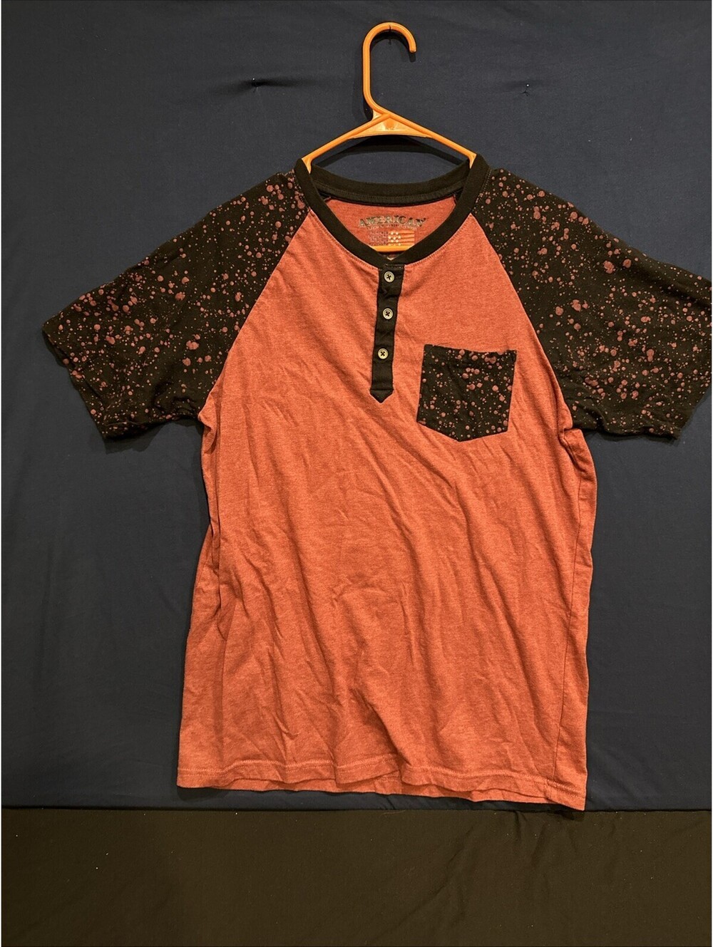 American Garage~Mens T-Shirt With Paint Splatter Look~Size M